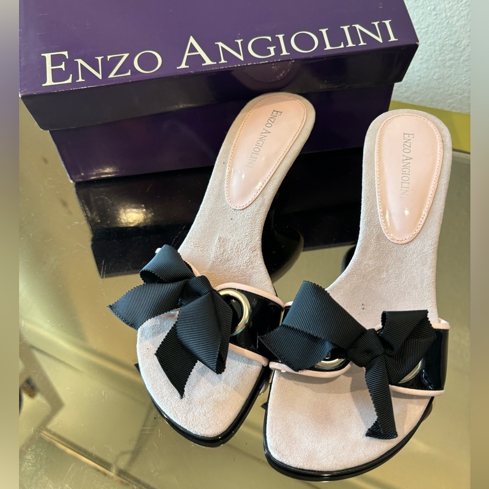 Size 8 Enzo Angiolini Kitten Heel Slides with Bow